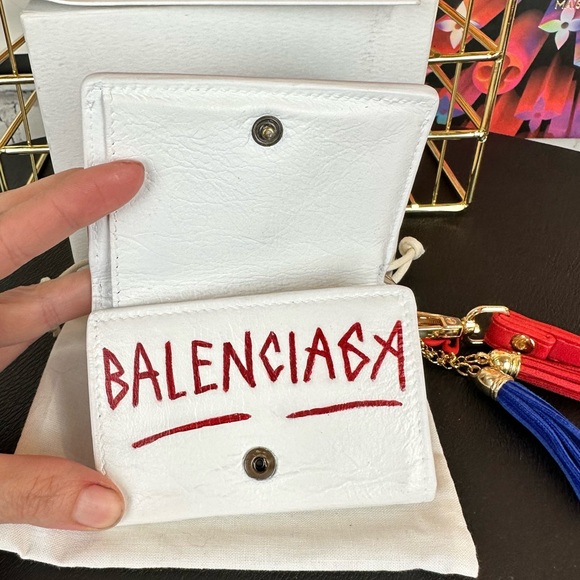 BALENCIAGA Graffiti leather compact wallet wristlet with keychain charm - Picture 3 of 14